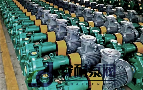 氟塑料合金自吸泵的特点、选用及应用
